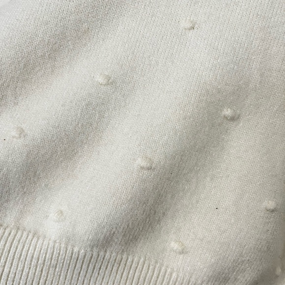 Kendall & Kylie Crewneck - Picture 2 of 3